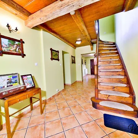 Agnes Karpacz-milkow * كارباش