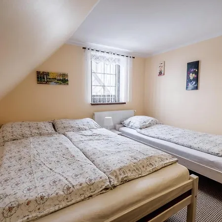 Agnes Karpacz-milkow منزل للإقامة كارباش