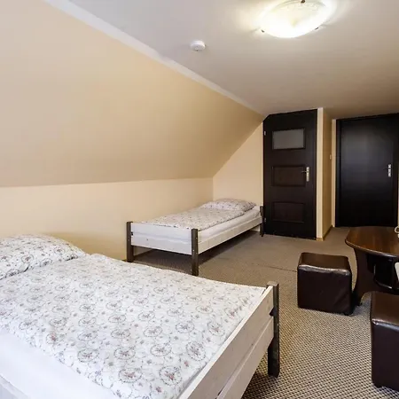 Agnes Karpacz-milkow * كارباش